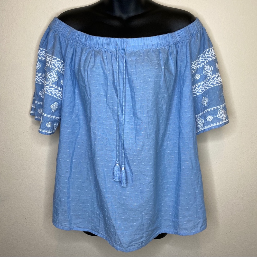 Old Navy Light Blue Off Shoulder Embroidered Top - Picture 2 of 8